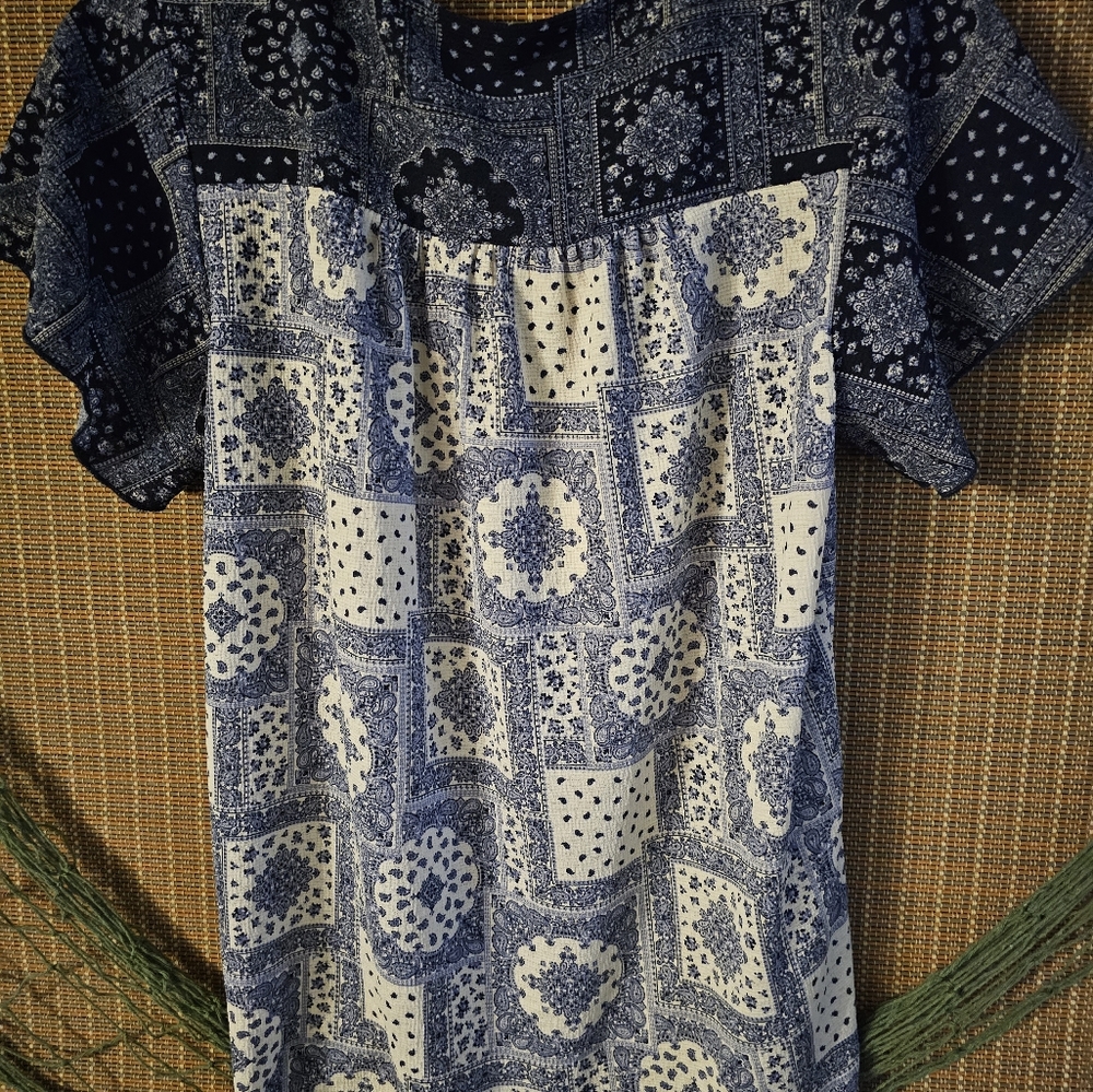 BLOUSE - Picture 2 of 3